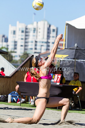 AVP 2016 San Francisco. Emily Day / Brittany Hochevar Vs. Jace Pardon / Brittany Tiegs.